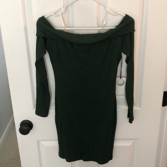 Privacy Please Off the Shoulder Mini - Picture 2 of 4